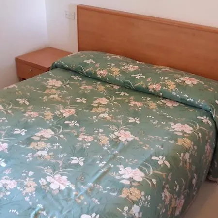 Hotel Airone