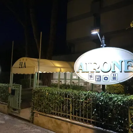Airone Marina di Pietrasanta
