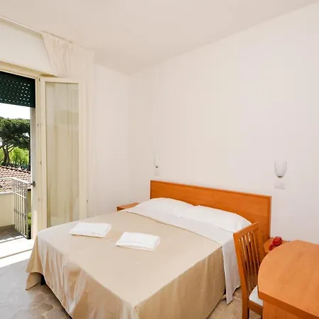 Airone 3* Marina di Pietrasanta