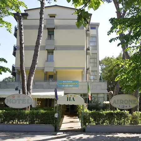 Hotel Airone