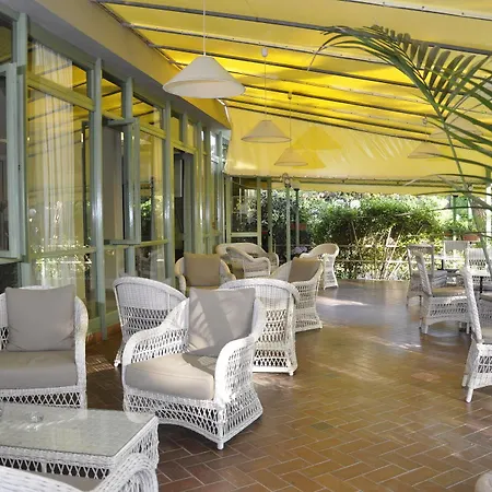 Hotel Airone