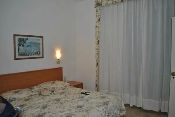 Airone 3* Marina di Pietrasanta